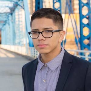 Meet your Posher, Isaias